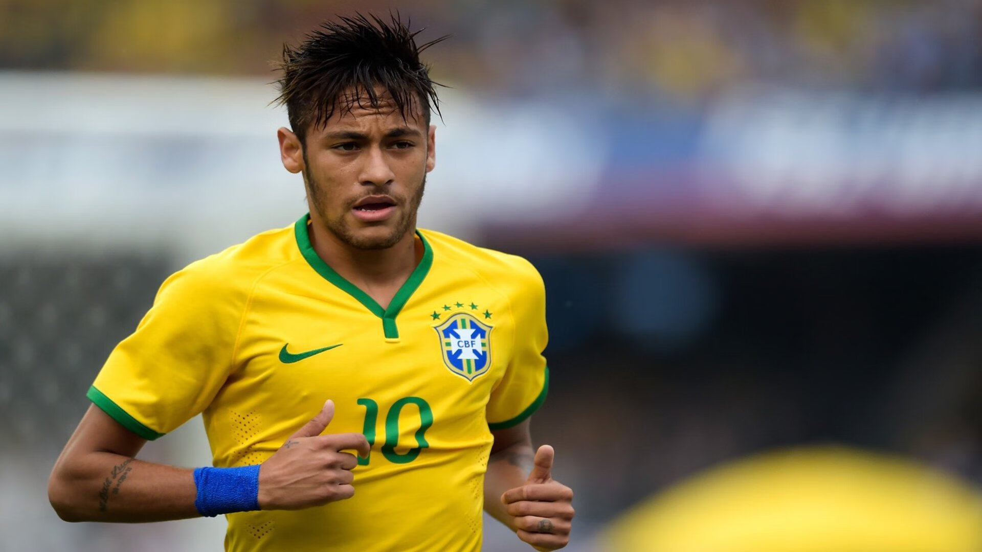 田径赛季新人崛起打破多项纪录,新田径规则